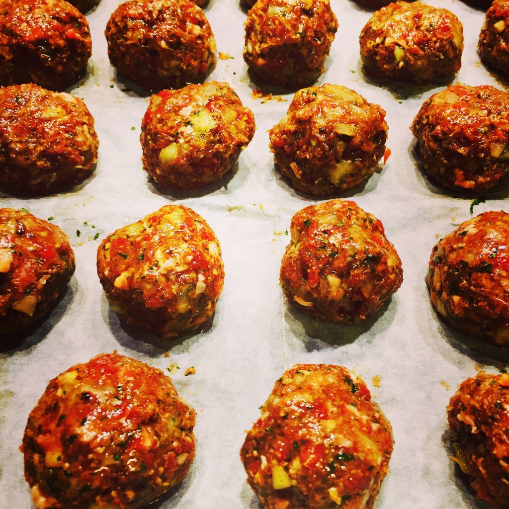 oven baked spicy meatballs 2