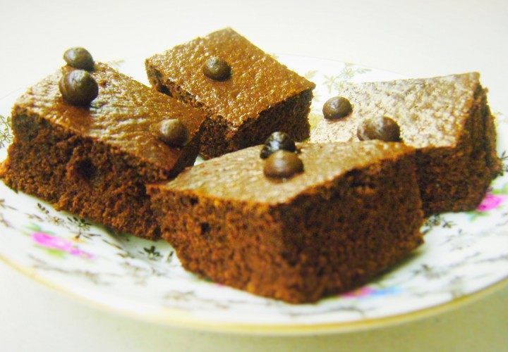 Mini-brownies cu lapte condensat